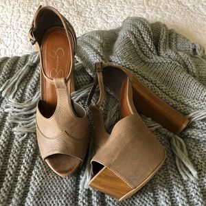 Jessica Simpson Dany T Strap Platform Pumps